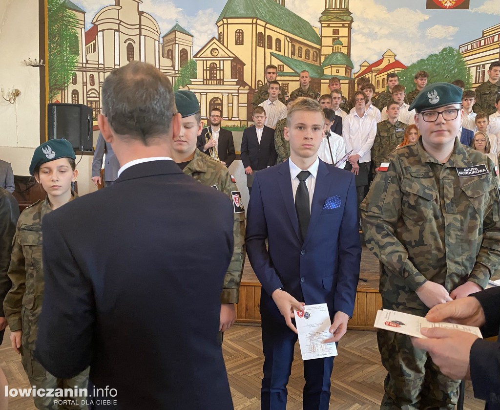 105. rocznica odzyskania przez Polskę Niepodległości i święto szkoły ZST w Łowiczu