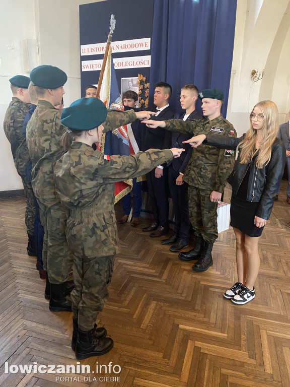 105. rocznica odzyskania przez Polskę Niepodległości i święto szkoły ZST w Łowiczu