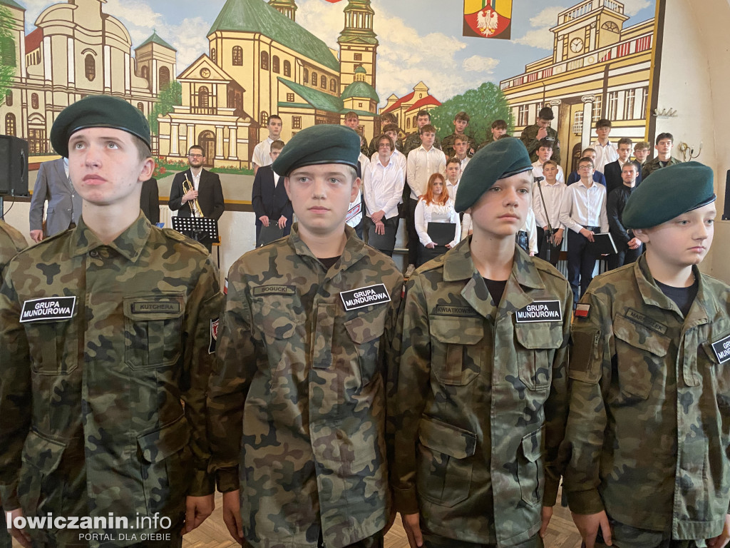 105. rocznica odzyskania przez Polskę Niepodległości i święto szkoły ZST w Łowiczu