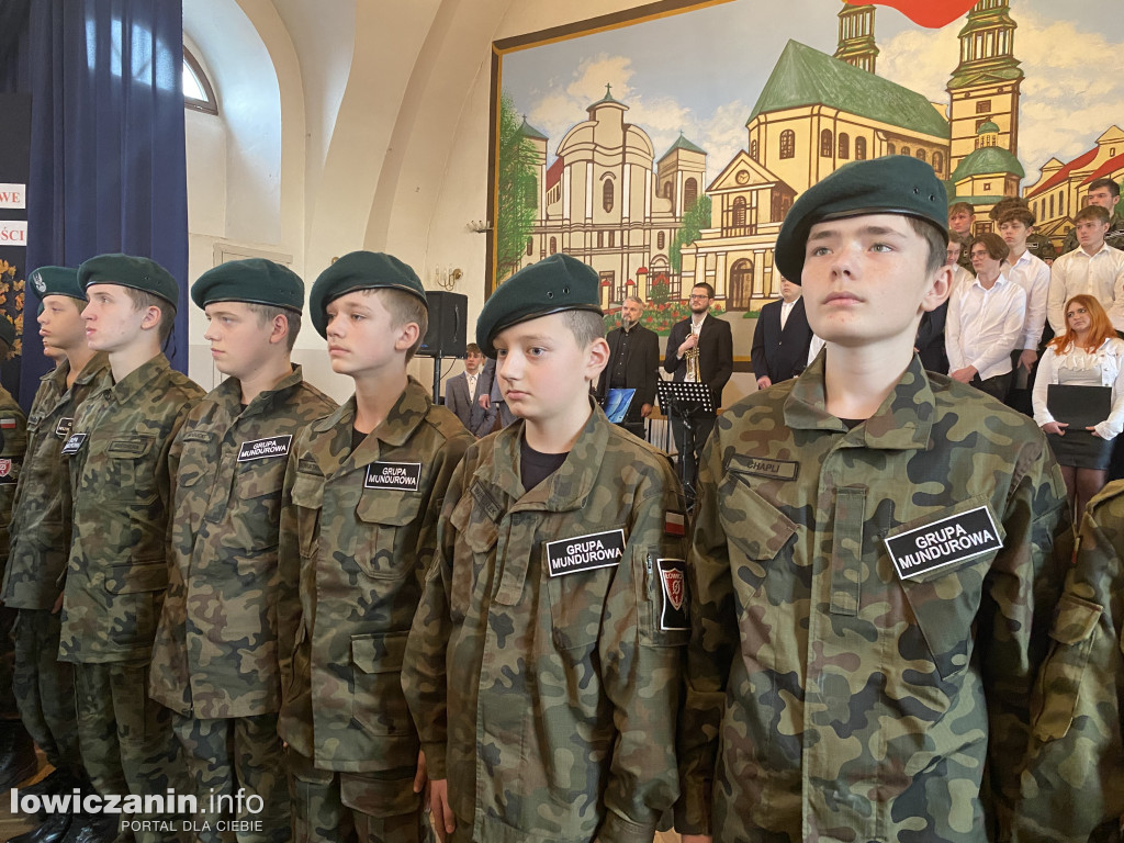 105. rocznica odzyskania przez Polskę Niepodległości i święto szkoły ZST w Łowiczu
