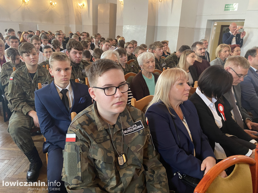 105. rocznica odzyskania przez Polskę Niepodległości i święto szkoły ZST w Łowiczu