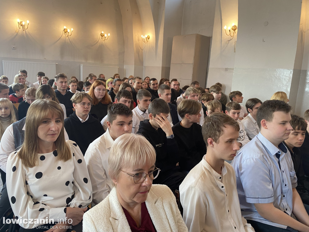 105. rocznica odzyskania przez Polskę Niepodległości i święto szkoły ZST w Łowiczu