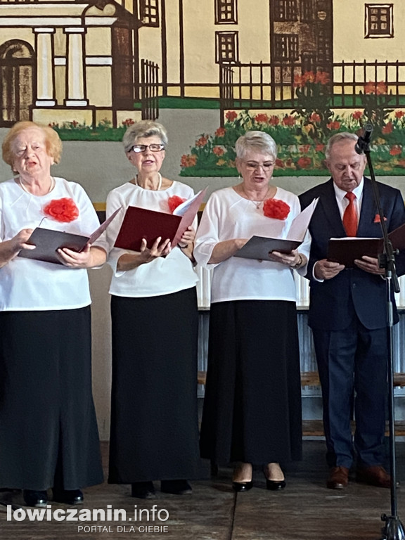 105. rocznica odzyskania przez Polskę Niepodległości i święto szkoły ZST w Łowiczu