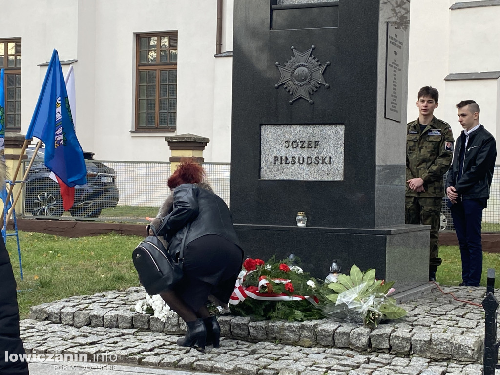 105. rocznica odzyskania przez Polskę Niepodległości i święto szkoły ZST w Łowiczu