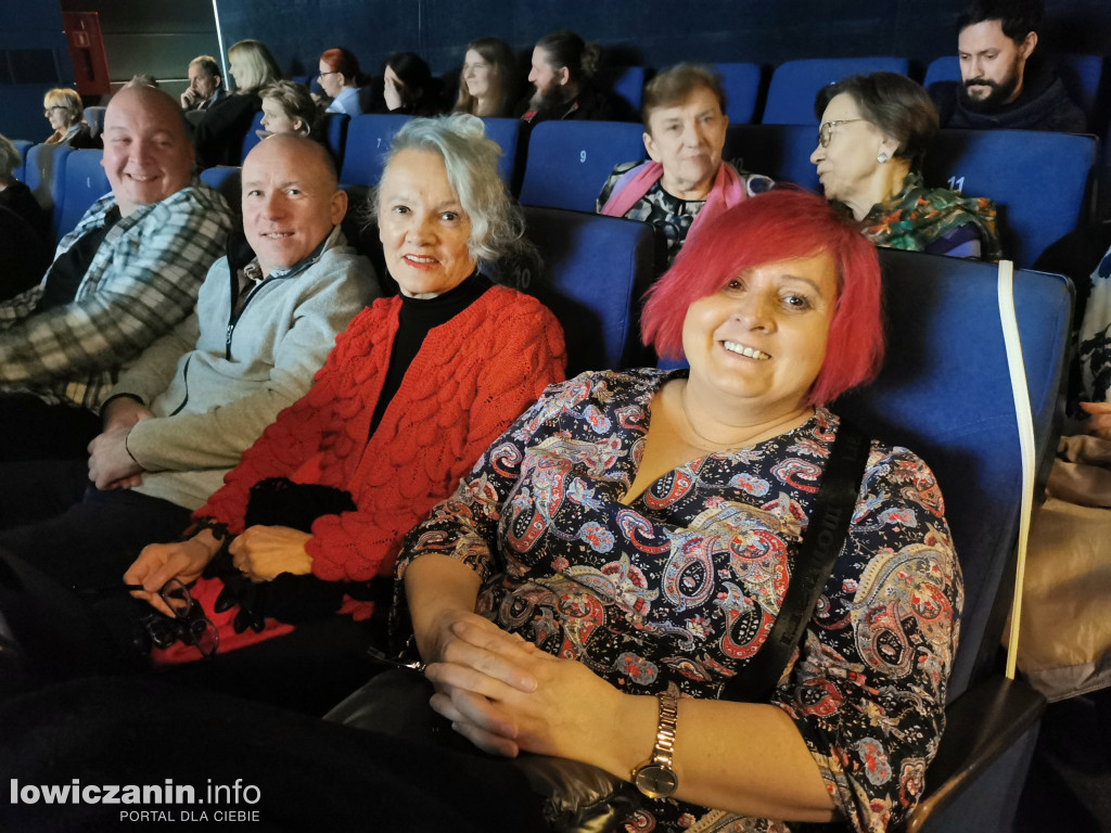 Niemy film z muzyką na żywo w kinie Fenix