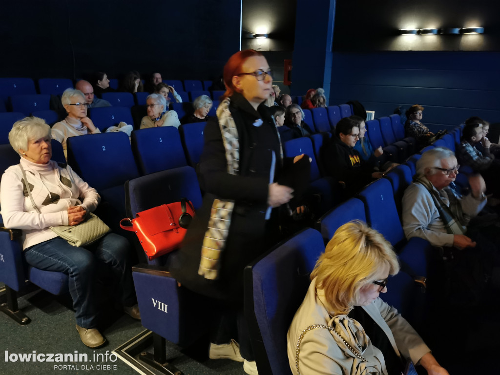 Niemy film z muzyką na żywo w kinie Fenix