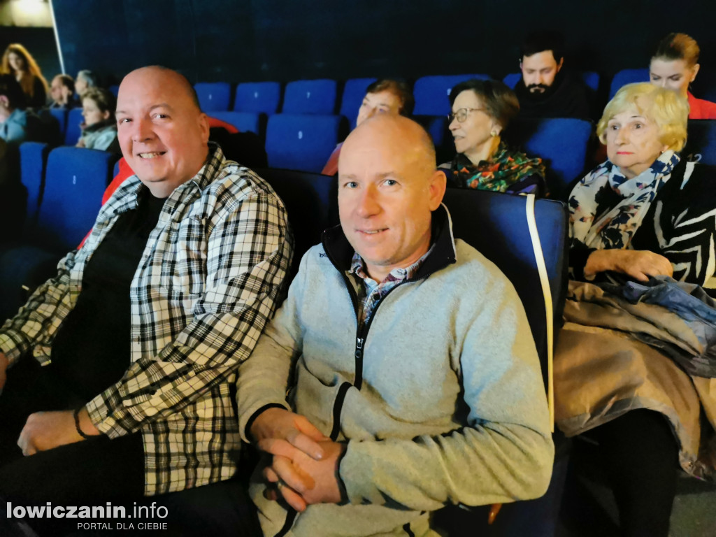Niemy film z muzyką na żywo w kinie Fenix
