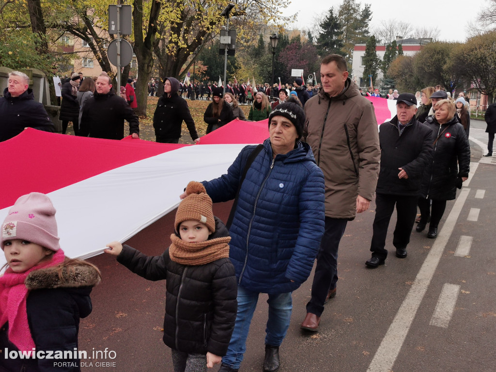 Procesja z relikwiami św. Wiktorii w Łowiczu