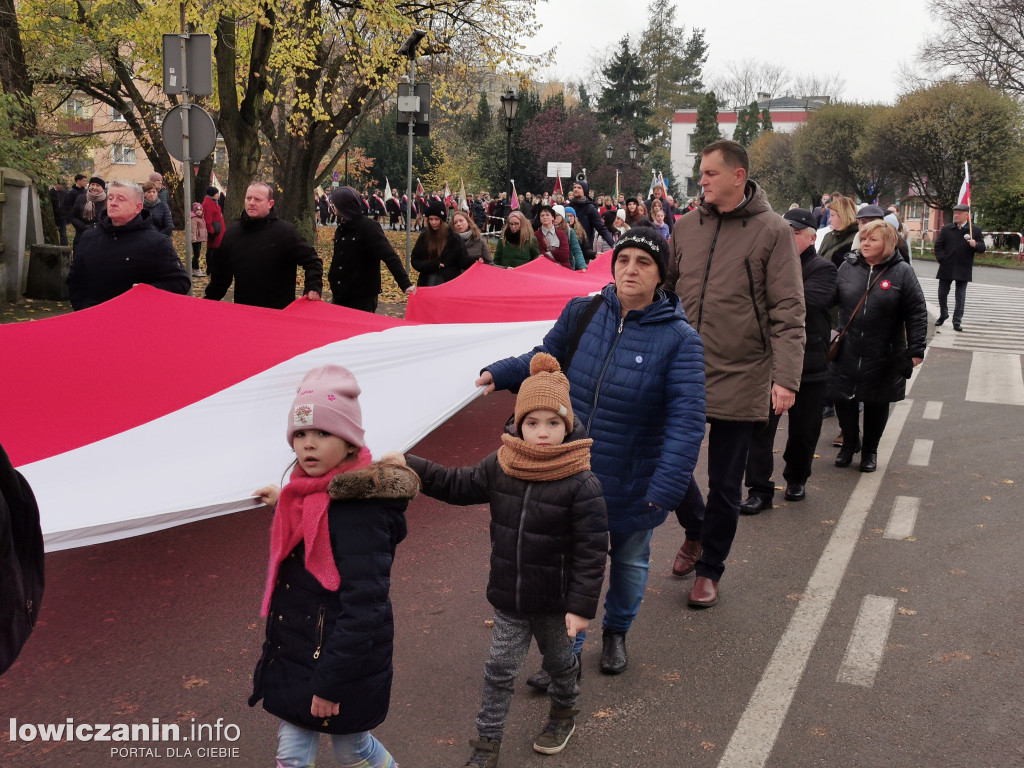 Procesja z relikwiami św. Wiktorii w Łowiczu