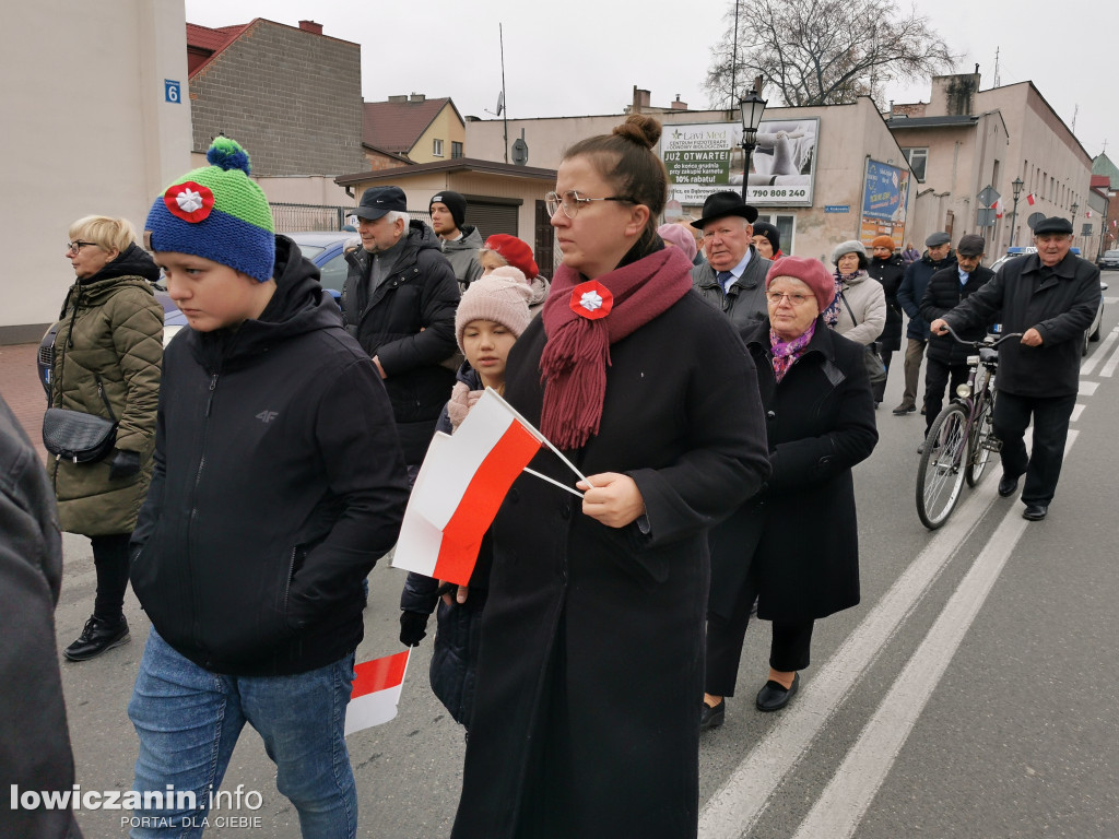 Procesja z relikwiami św. Wiktorii w Łowiczu