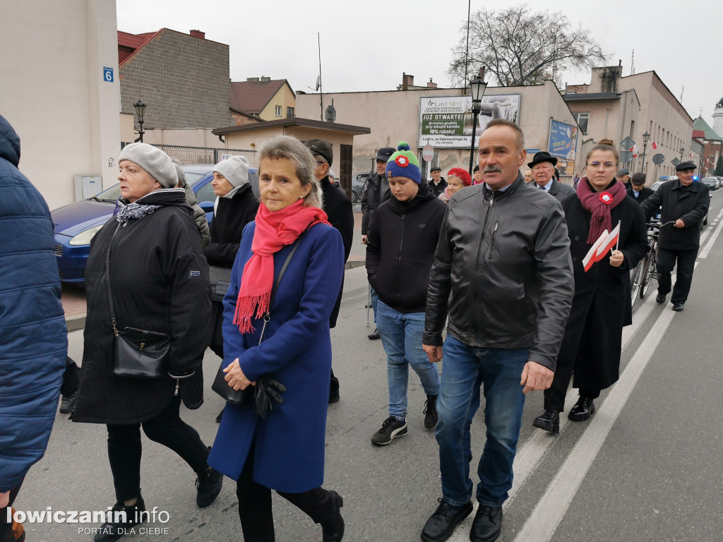 Procesja z relikwiami św. Wiktorii w Łowiczu