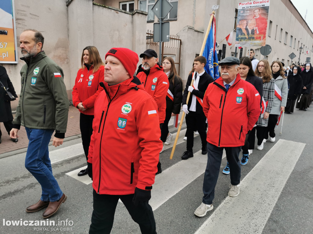 Procesja z relikwiami św. Wiktorii w Łowiczu