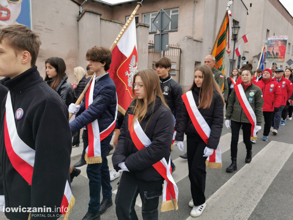 Procesja z relikwiami św. Wiktorii w Łowiczu