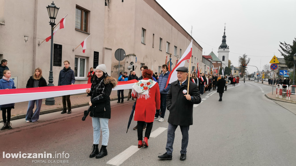 Procesja z relikwiami św. Wiktorii w Łowiczu