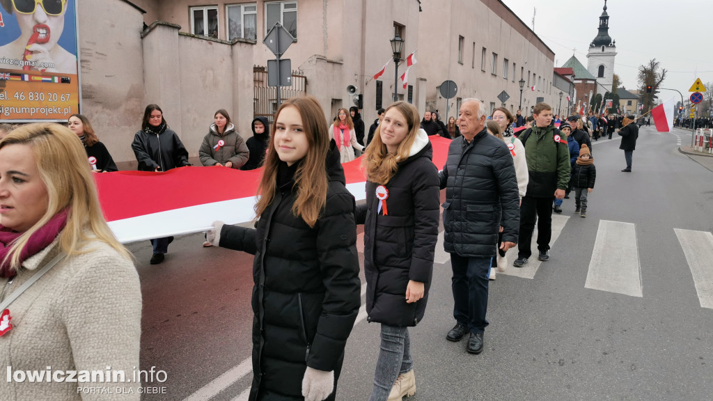 Procesja z relikwiami św. Wiktorii w Łowiczu