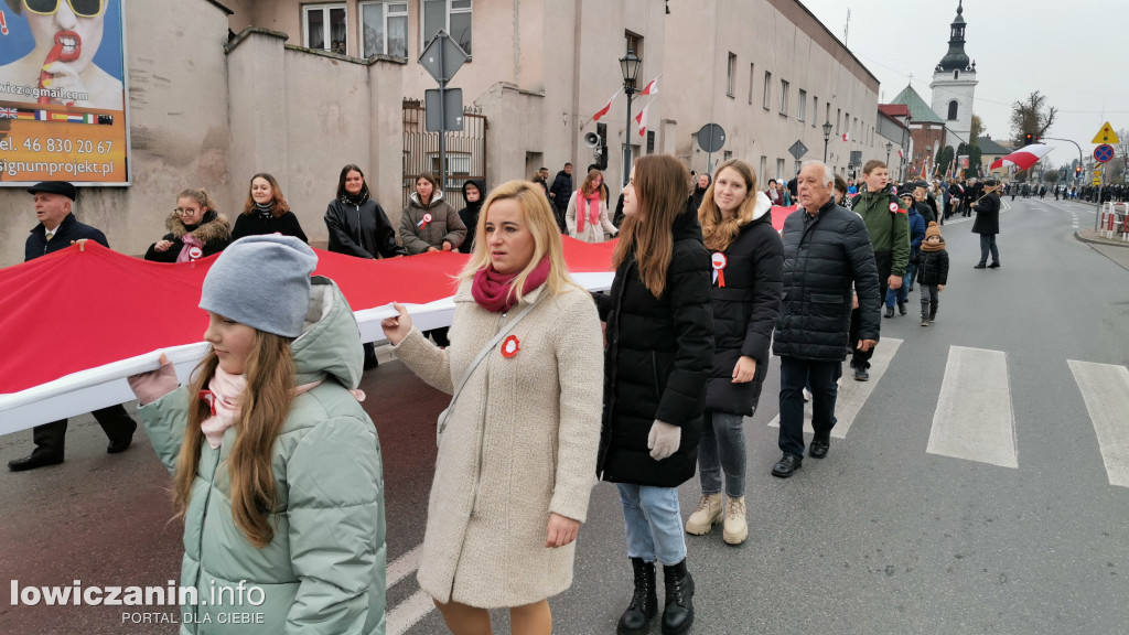 Procesja z relikwiami św. Wiktorii w Łowiczu