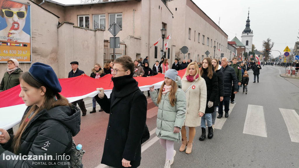 Procesja z relikwiami św. Wiktorii w Łowiczu