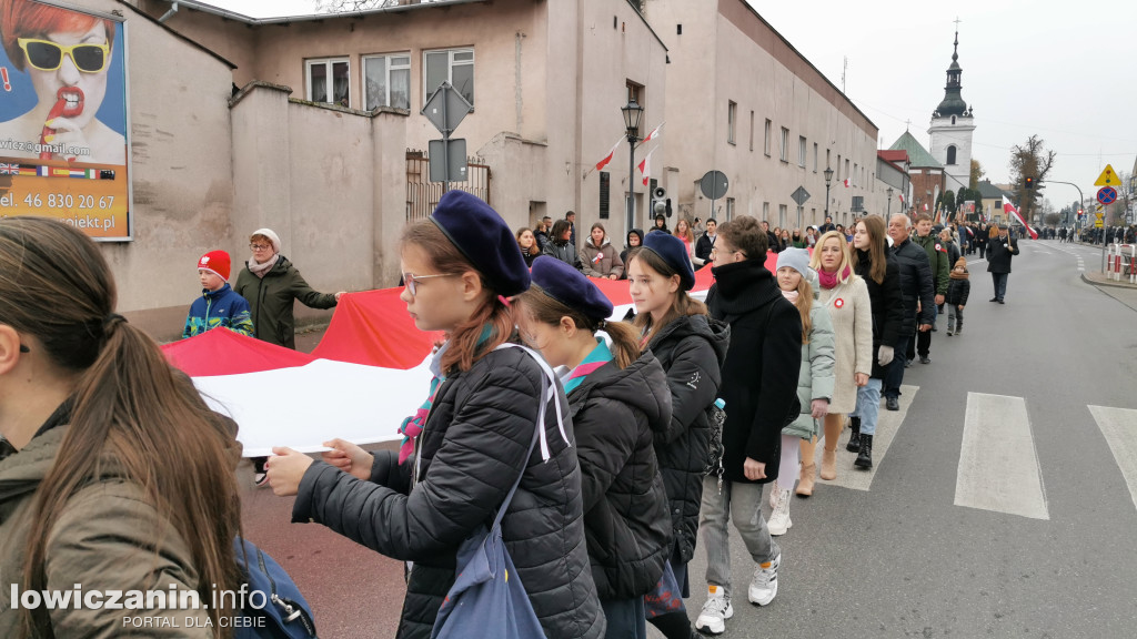 Procesja z relikwiami św. Wiktorii w Łowiczu
