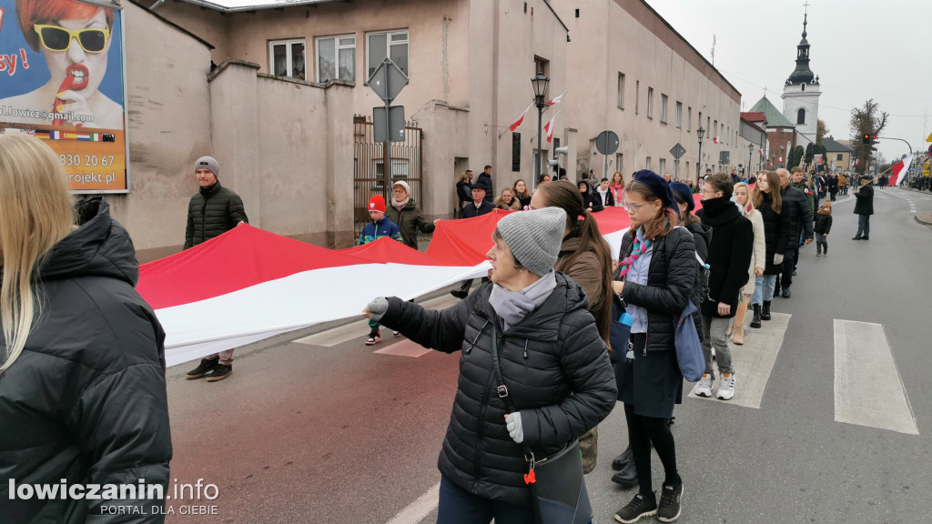 Procesja z relikwiami św. Wiktorii w Łowiczu