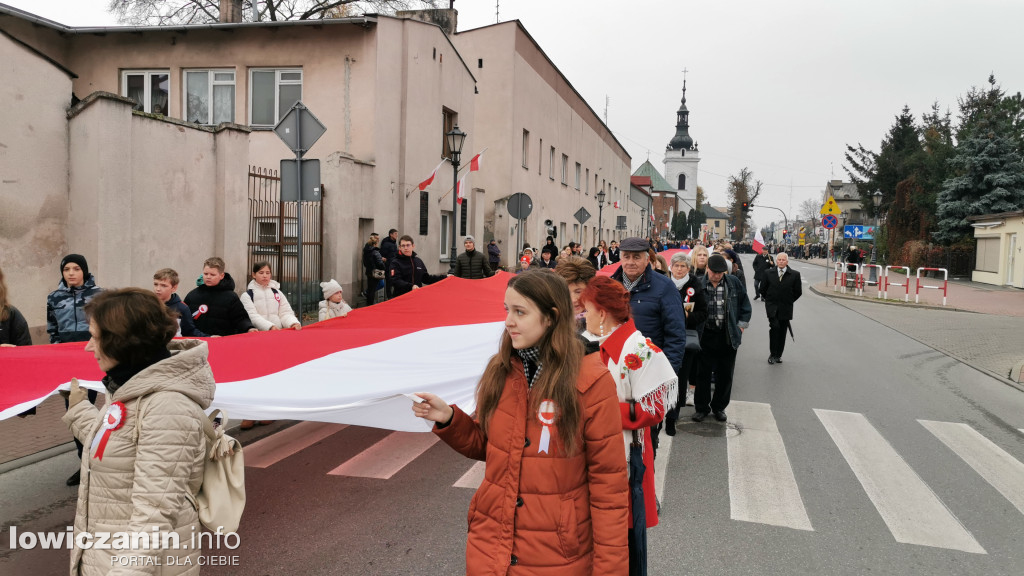 Procesja z relikwiami św. Wiktorii w Łowiczu