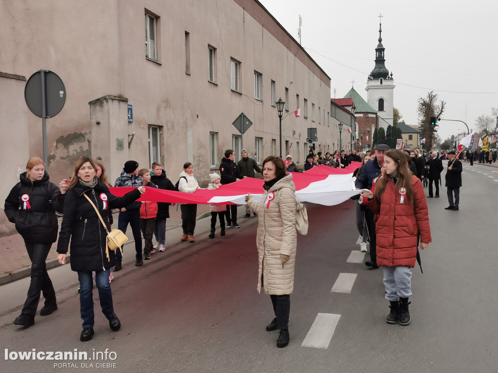 Procesja z relikwiami św. Wiktorii w Łowiczu