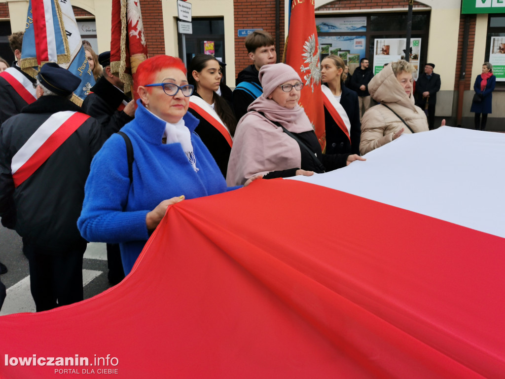 Procesja z relikwiami św. Wiktorii w Łowiczu
