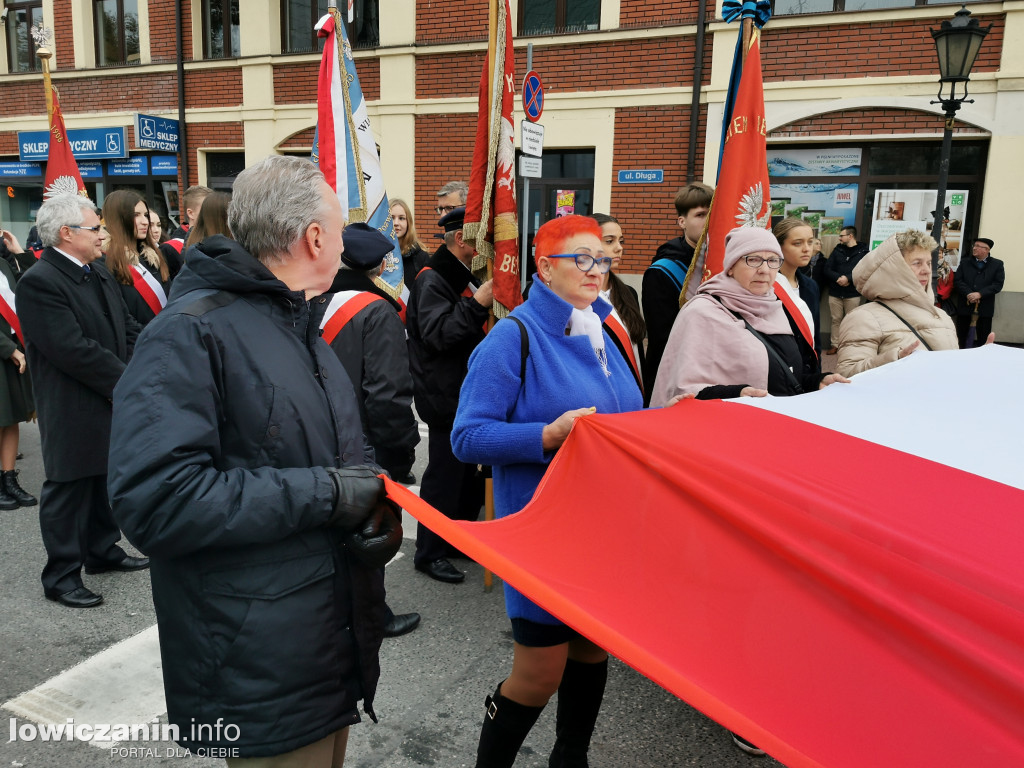 Procesja z relikwiami św. Wiktorii w Łowiczu