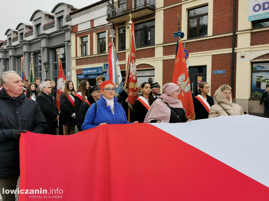 Procesja z relikwiami św. Wiktorii w Łowiczu
