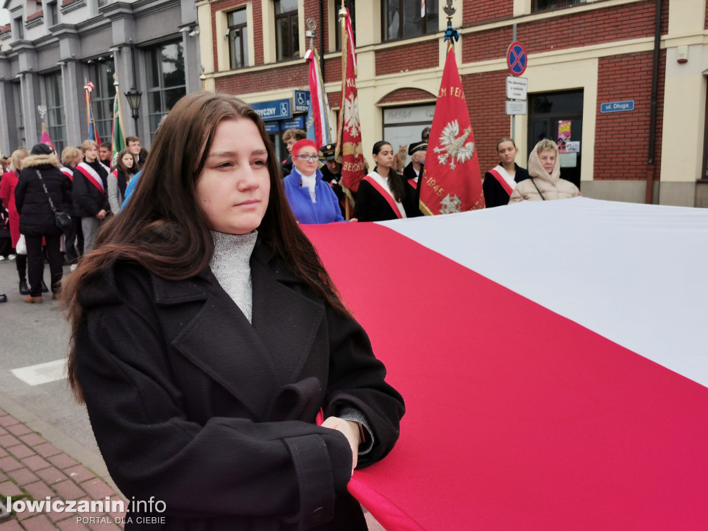 Procesja z relikwiami św. Wiktorii w Łowiczu