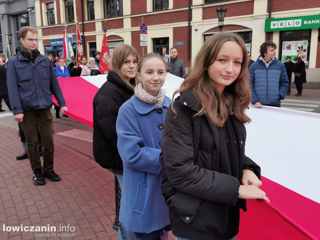 Procesja z relikwiami św. Wiktorii w Łowiczu