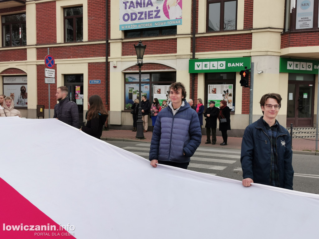 Procesja z relikwiami św. Wiktorii w Łowiczu