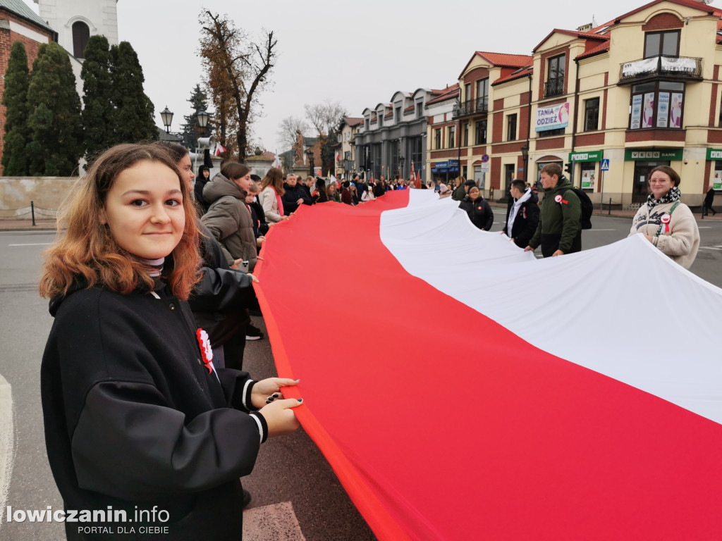 Procesja z relikwiami św. Wiktorii w Łowiczu