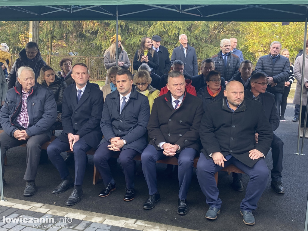 W Chąśnie Drugim odsłonięto pamiątkową tablicę