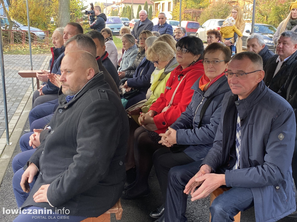W Chąśnie Drugim odsłonięto pamiątkową tablicę