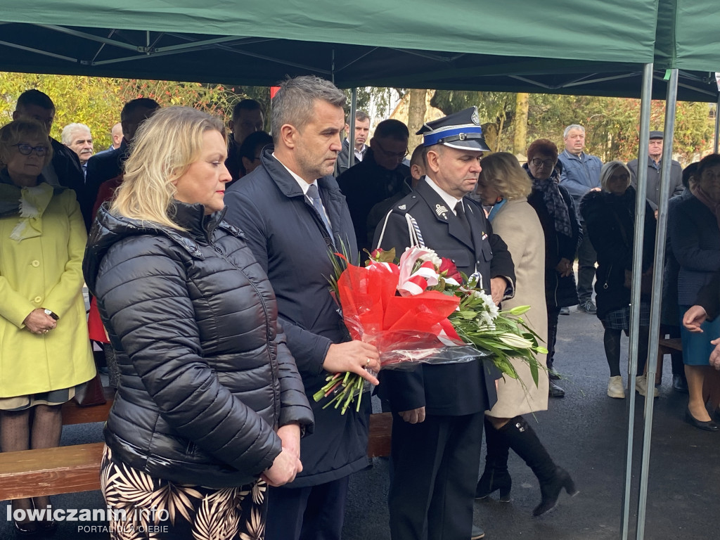 W Chąśnie Drugim odsłonięto pamiątkową tablicę