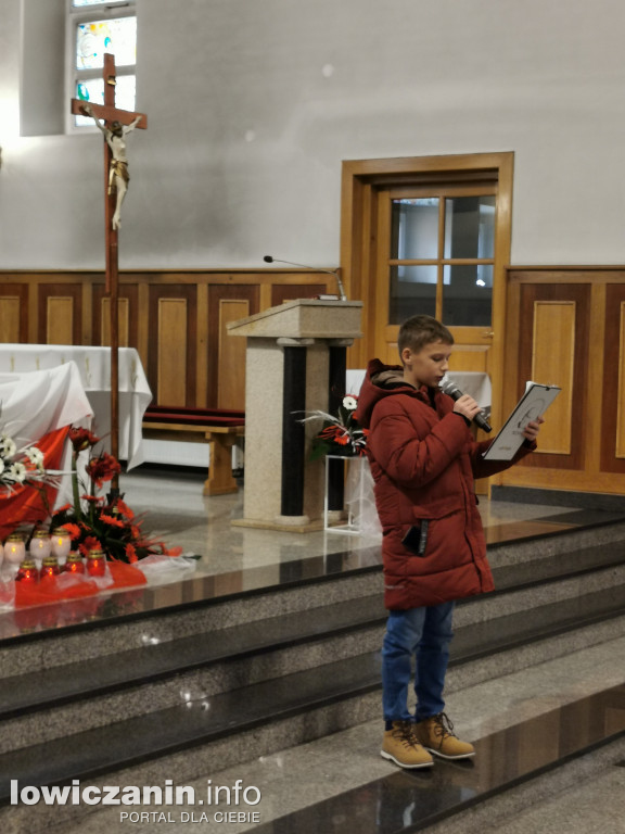 Przedstawienie uczniów w kościele na Korabce