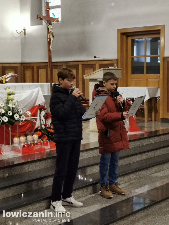 Przedstawienie uczniów w kościele na Korabce
