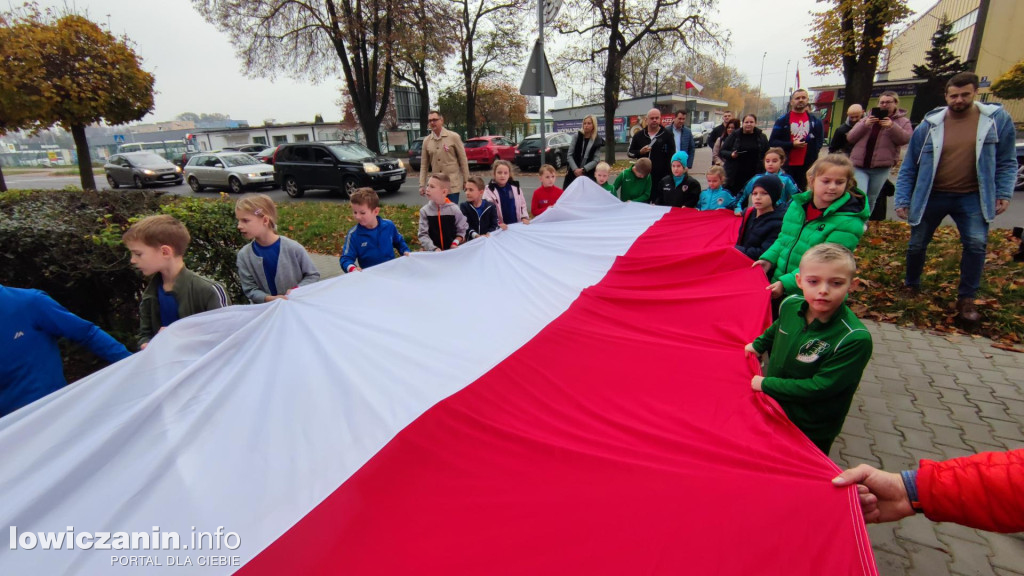 Fotorealcja z odsłonięcia muralu na Kostce