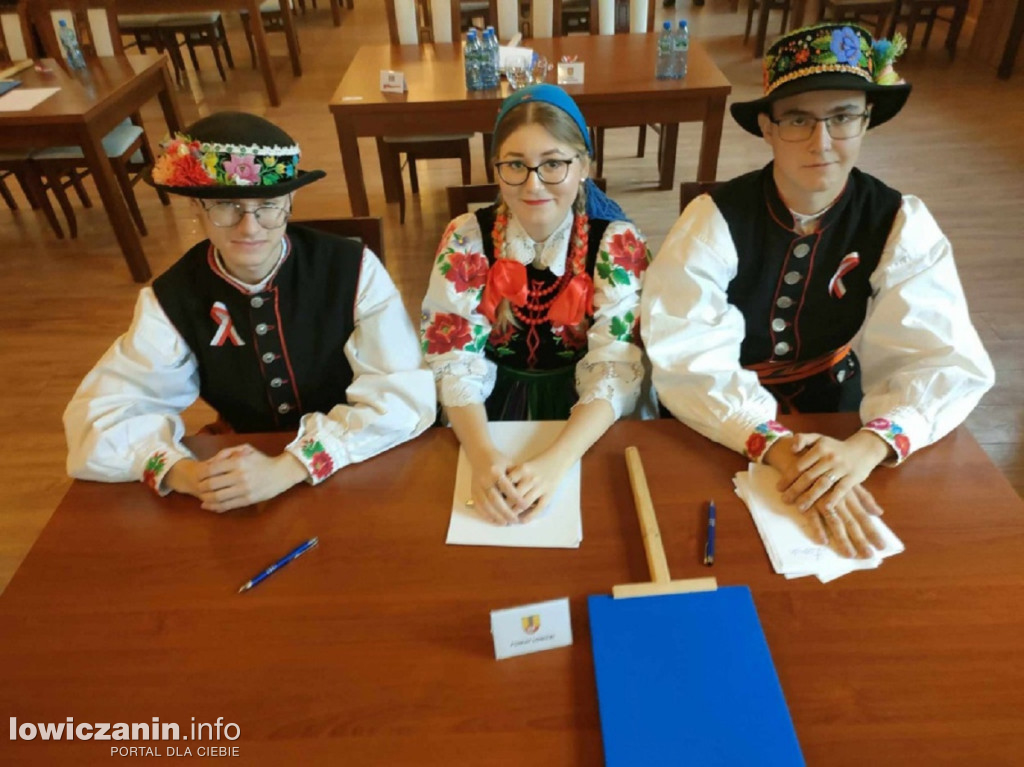 III miejsce młodzieży z Blichu w konkursie historycznym