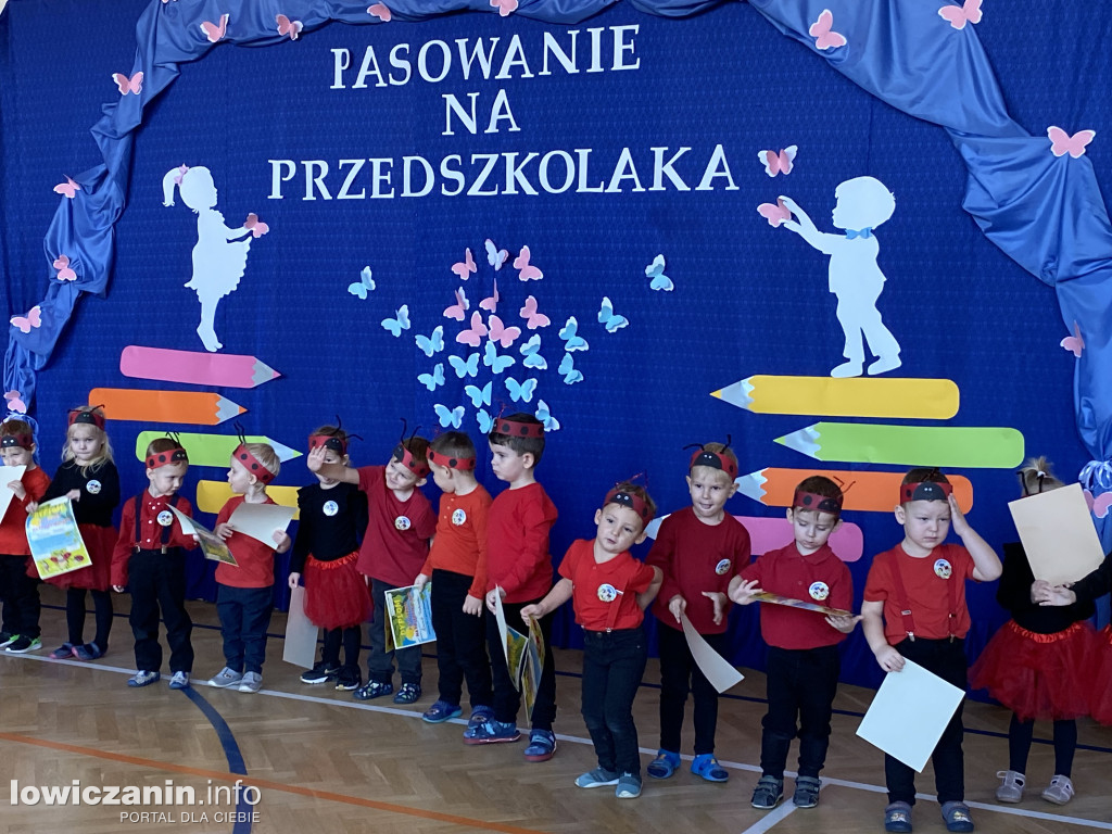 Pasowanie na przedszkolaka  w Szkole Podstawowej w Zielkowicach