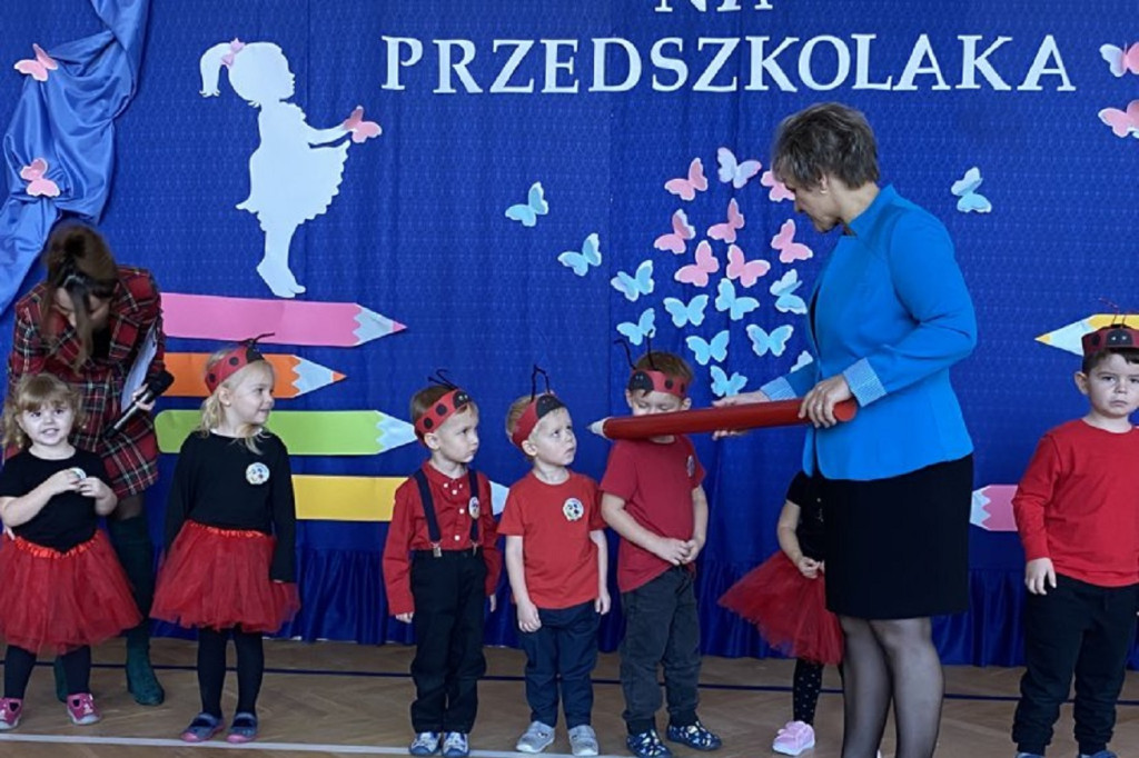 Pasowanie na przedszkolaka  w Szkole Podstawowej w Zielkowicach