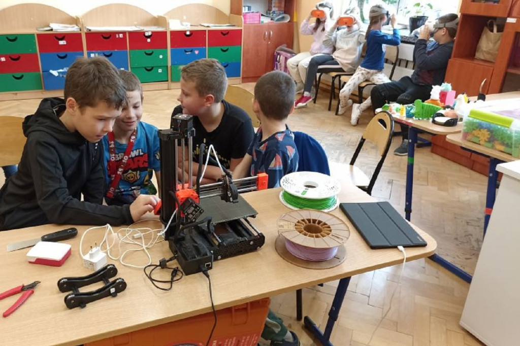 Mobilne Laboratorium Przyszłości w SP w Łaguszewie