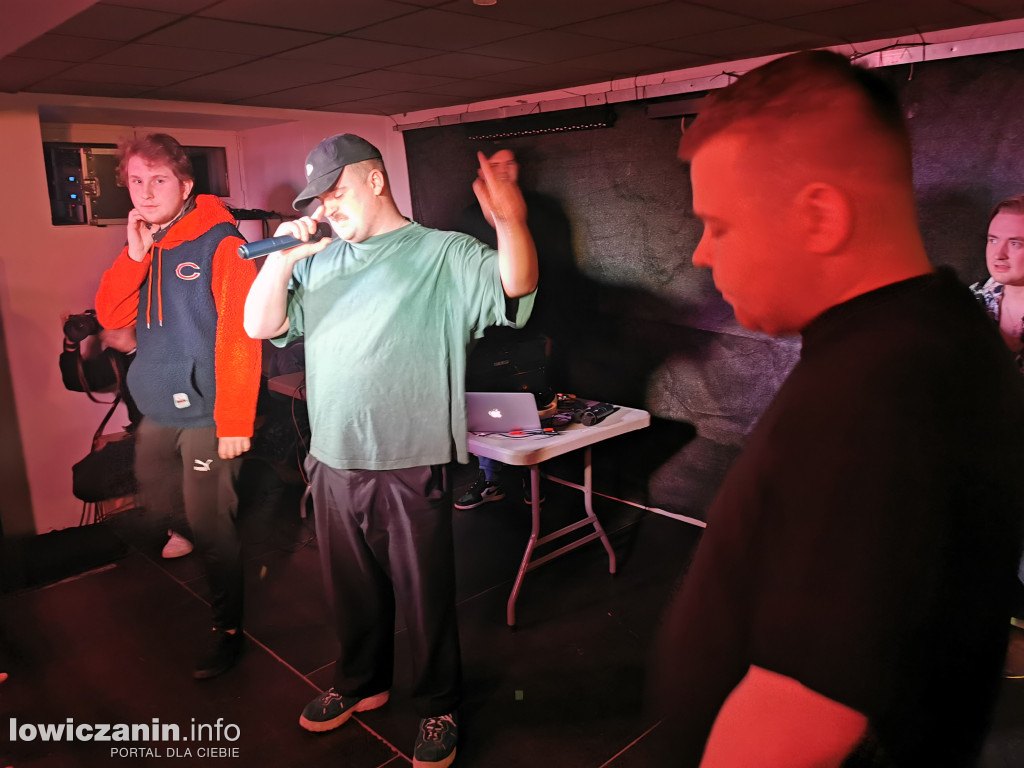 Freestylowe pojedynki w Pracowni.