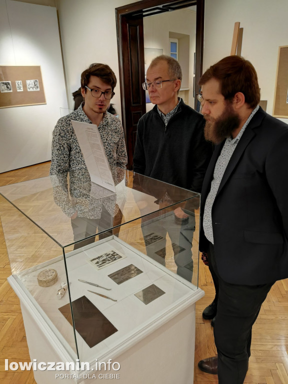 Wystawa Karoliny Zimnej - Stelmaszewskiej w łowickim muzeum