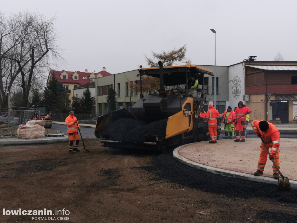 Zbrojenie płyty mostu zakończone, czas na beton