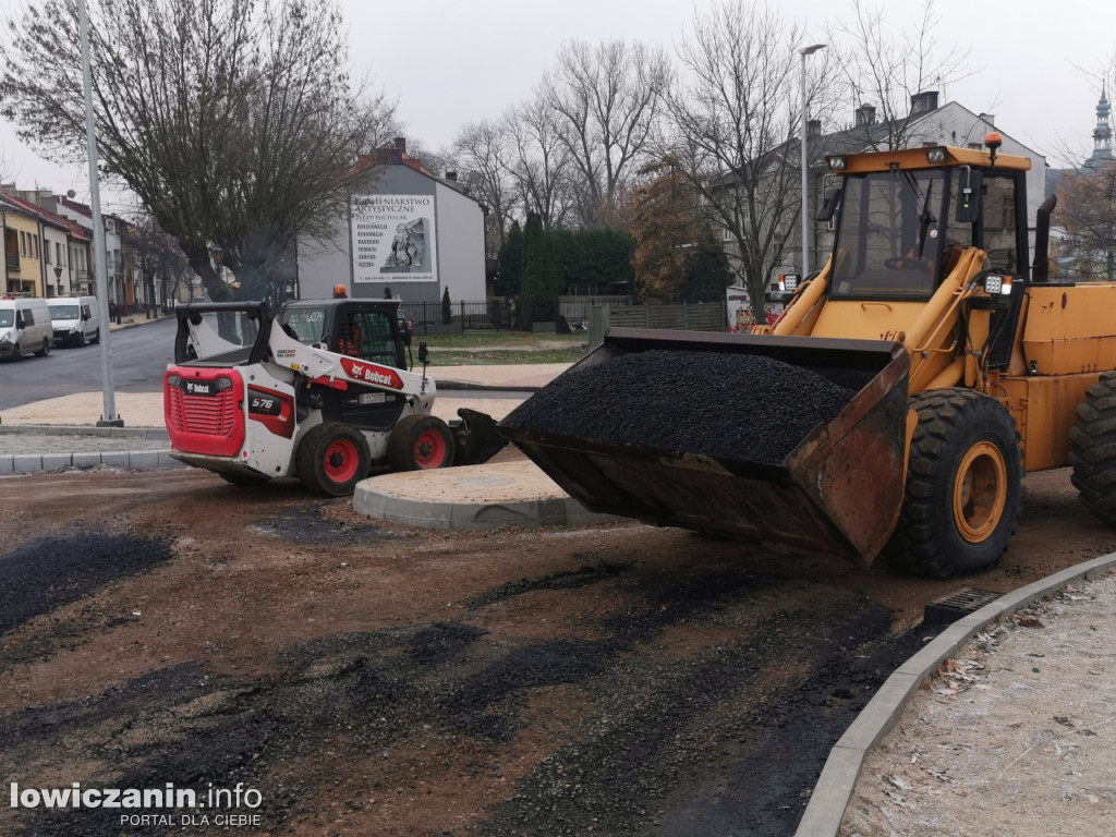 Zbrojenie płyty mostu zakończone, czas na beton