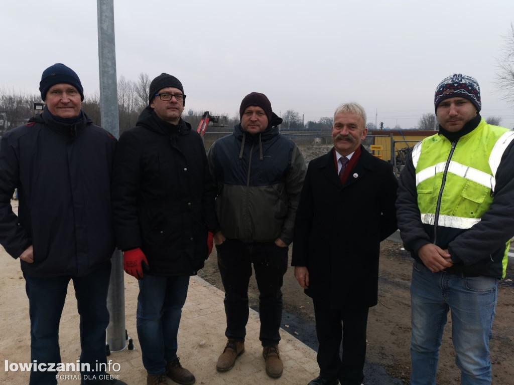 Zbrojenie płyty mostu zakończone, czas na beton