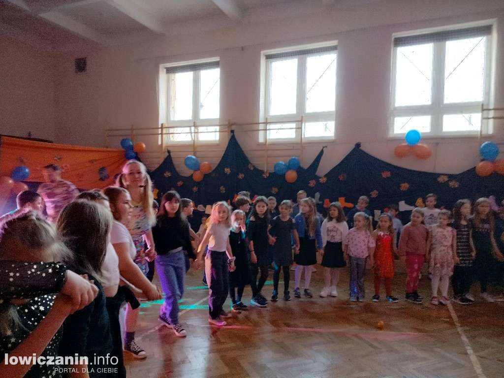 Zabawa andrzejkowa w Szkole Podstawowej nr 1
