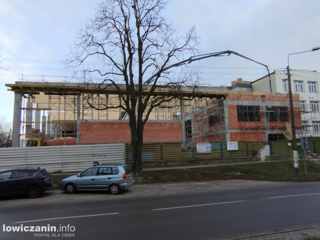 Budowa hali przy ZSP nr 4 w Łowiczu