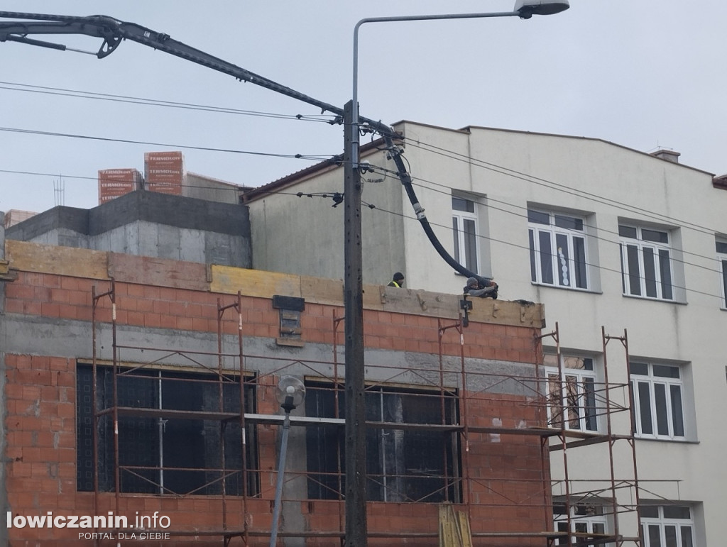 Budowa hali przy ZSP nr 4 w Łowiczu